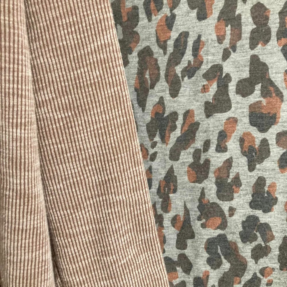 Women's Not So Mystery Box Size Small #2 - Picture 5 of 12